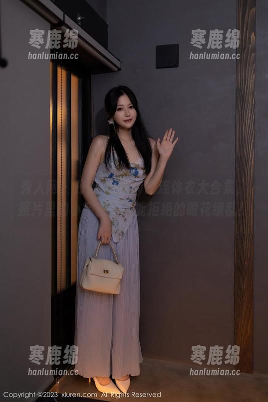 秀人网 - 丹妮Danny的连体衣大合集，照片里的小宇宙，谁能拒绝的眼花缭乱！
