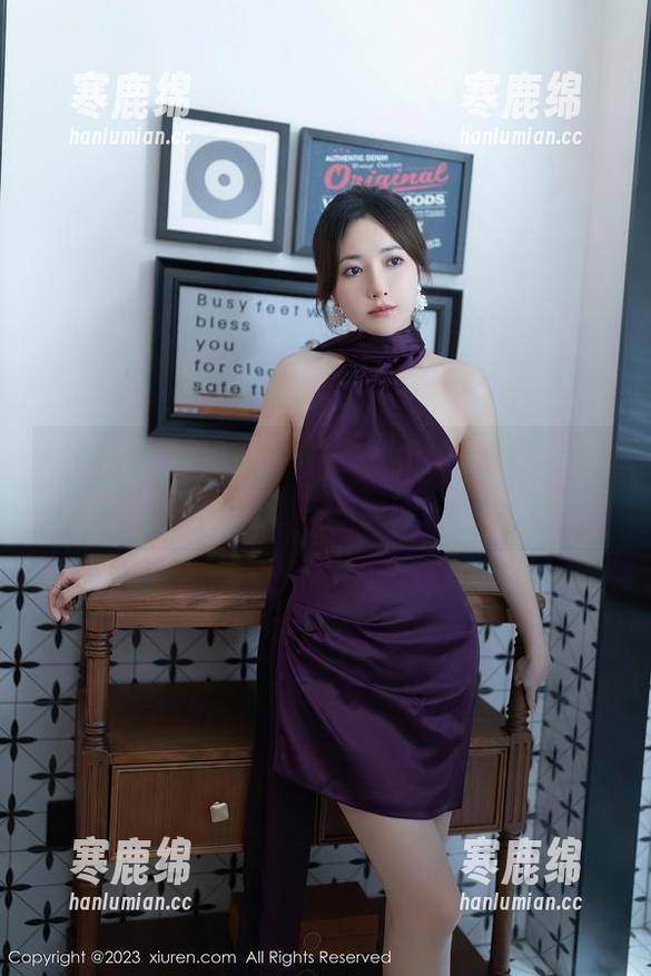 秀人网-养乐多Doll 秀人网 - 养乐多Doll的护士大逆袭,谁能拒绝这样的美图?