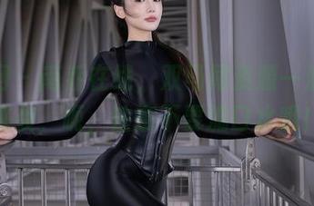 秀人网 – 南乔在线，双马尾资源一波舔屏来袭，呃，注意不要流口水哦！