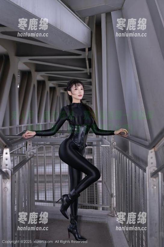秀人网 - 南乔在线，双马尾资源一波舔屏来袭，呃，注意不要流口水哦！