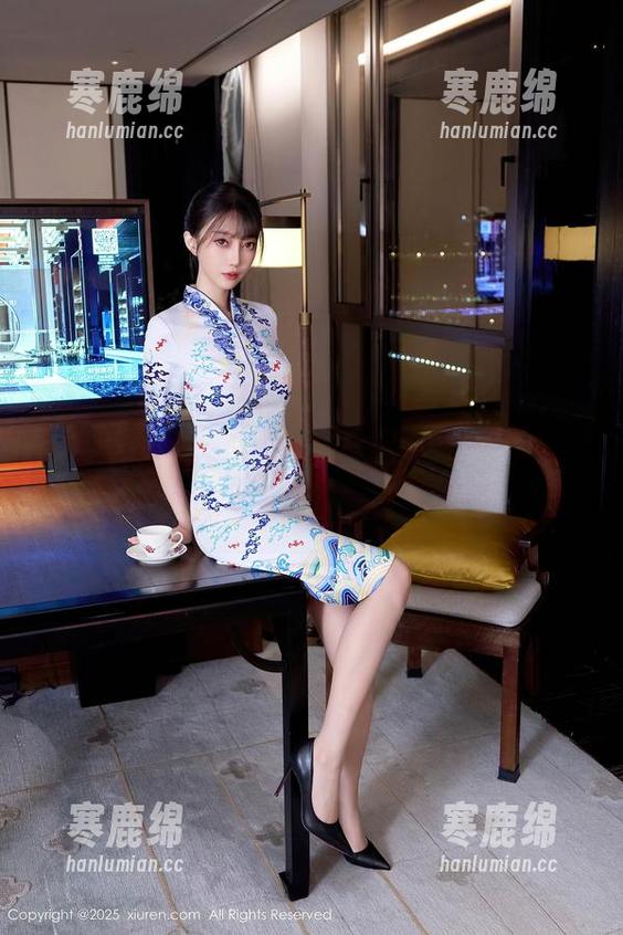 秀人网 - 每次看到小蛮妖Yummy的棉袜原图，心里的小宇宙都要炸裂了，分享这份狂喜！