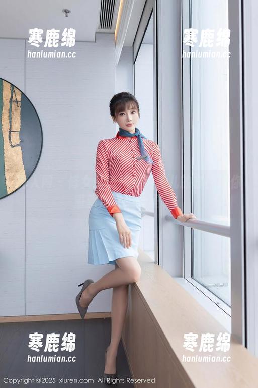 秀人网-月酱儿 秀人网 - 修女又怎样?月酱儿的套图让你重新定义“神圣”!