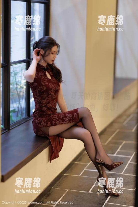 秀人网 - 筱慧icon：夏天的高清图册，脑海里下了场“游乐场”的雨，好耶！