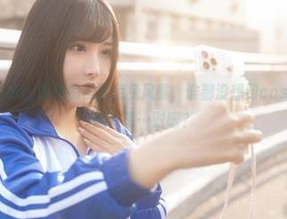 糖果果Candy带来的黑胶兔兔风暴，谁都没想到cos会这么萌的，呃…对吧？