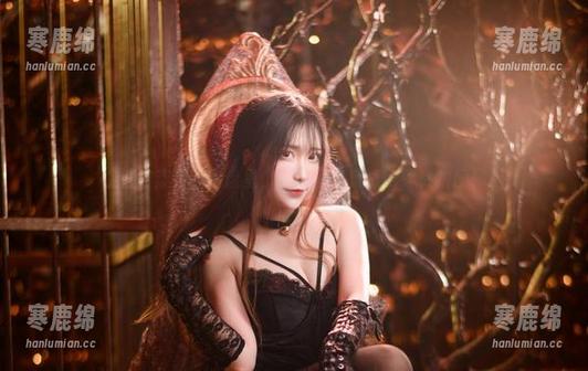 在翎柒菜菜的网盘里，少女写真竟成了零件拼图！