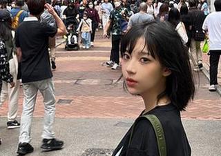 这里是舞小喵的旅拍原图，放上壁纸那种清新感，有种想马上去旅行的冲动呀。