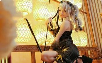 花柒Hana的女王套图，坐等更新，难道这次要翻天？