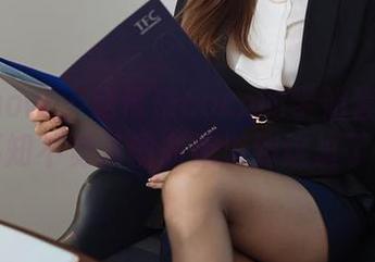 花漾show – 赵惟依coco的学姐套图——不知不觉从图书馆游到这里了！