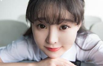 菠萝社 – 作品在线，夏小秋秋秋在夏日的打扮中我被征服…呃，简直不敢直视。