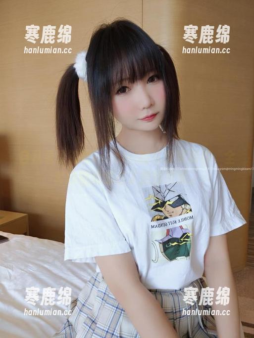 自从看了铭铭kizami的私房照相馆，全套原图就霸占了我的思维。