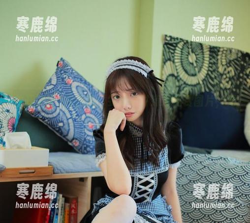 放开那张3月自拍！雯妹不讲道理免费图片，无需赎金！