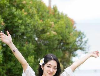 魅妍社 – 当月音瞳穿上水手服，精选写真让我心里暂时失了智！